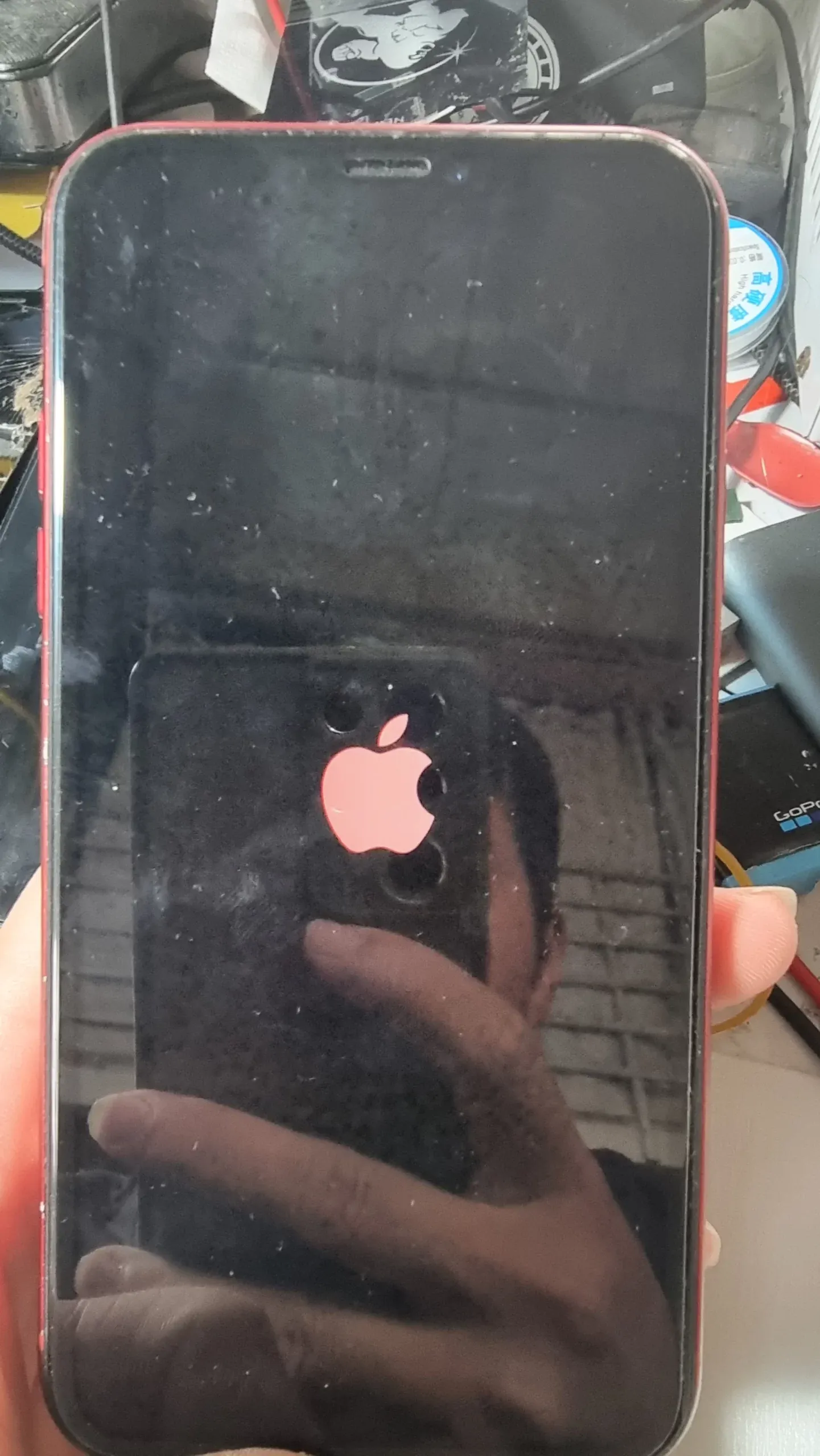 Sửa điện thoại treo táo và pin